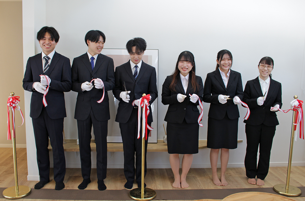 学生のアイデアが光るモデルハウス「ロゴスHDが札幌学院大と連携」