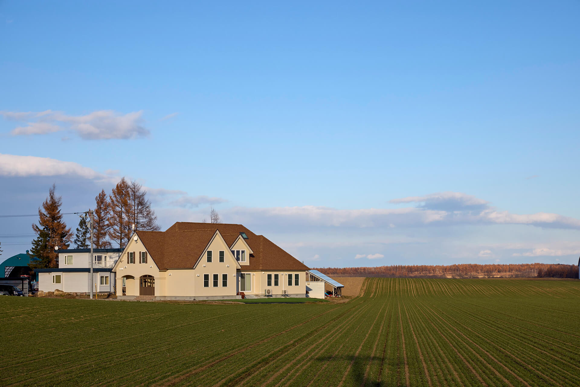 外観と住み心地両立 更別村の農家住宅