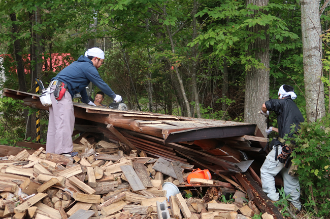 大工ネットワーク 厚真町でボランティア