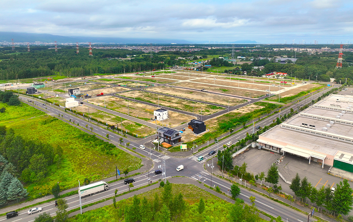 緑苑台ニュータウン西街区が竣工